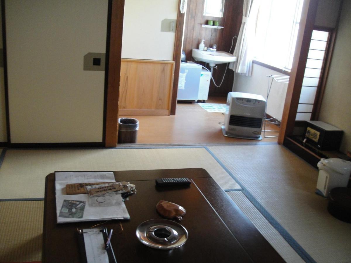 Ikariya Ryokan Яманоуті Номер фото