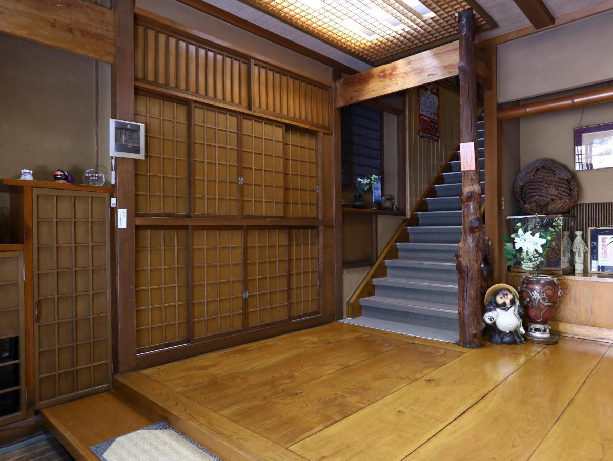 Ikariya Ryokan Яманоуті Екстер'єр фото